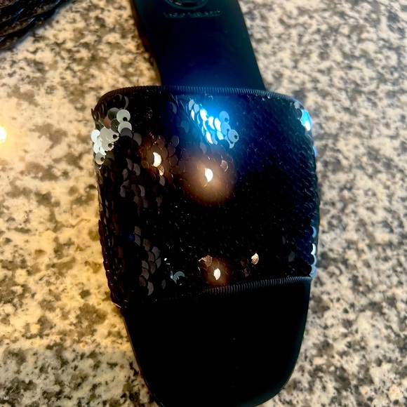 Tory Burch sandals size 7 - Picture 4 of 5